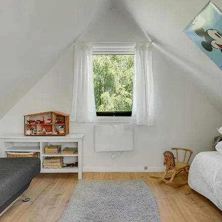 3 Bedroom Beautiful In Holiday home Ebeltoft