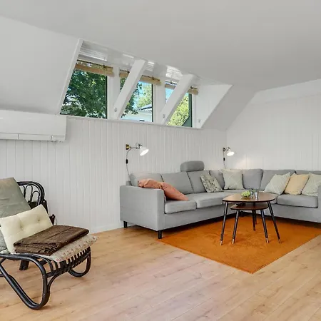 Lovely Home In Ebeltoft With Wifi
